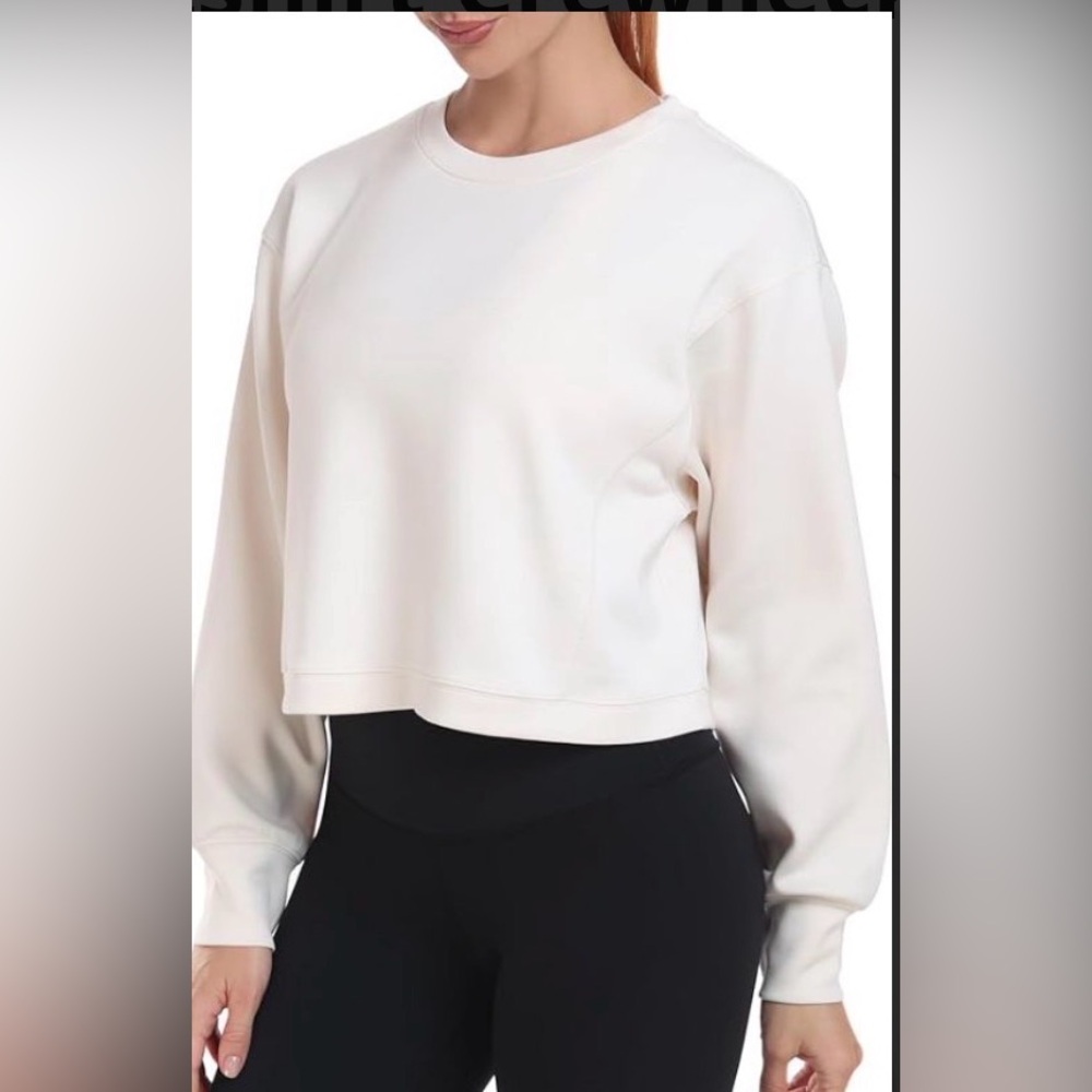 Colorfulkoala Women's Long Sleeve Athletic Sweatshirt Modal Pullover Cropped Top